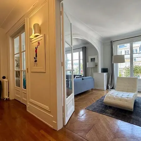 Superbe 3br Gros Cailloux Av Rapp Tour Eiffel * Paris