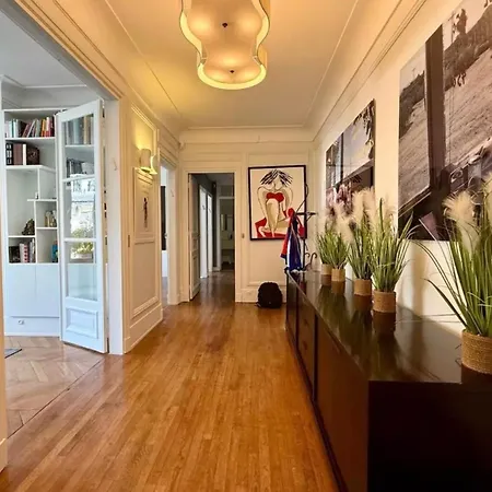 Superbe 3br Gros Cailloux Av Rapp Tour Eiffel Appartement *
